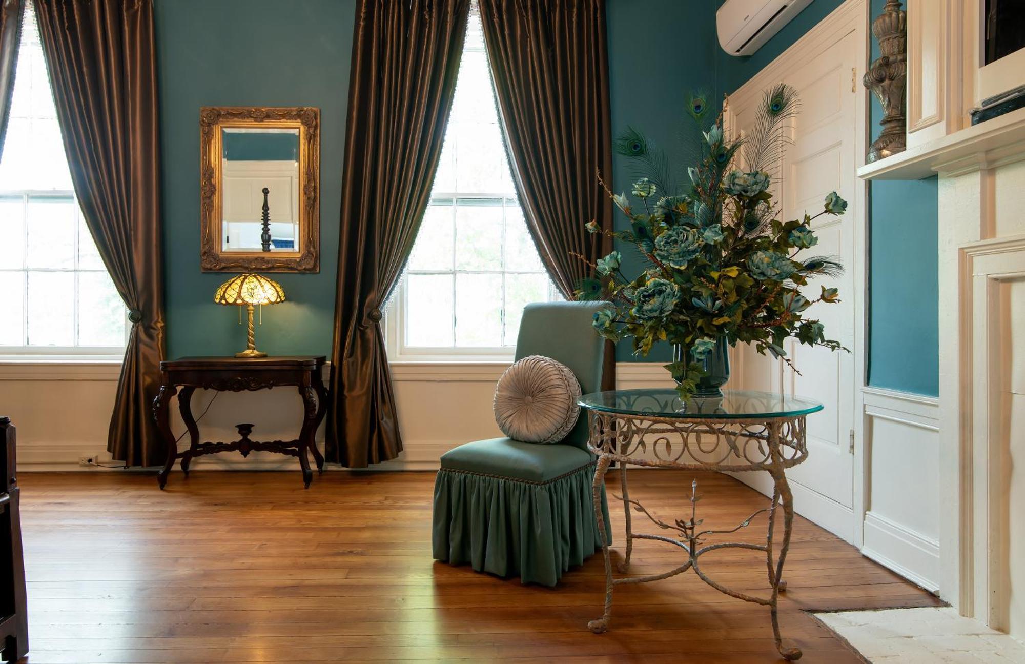 Belle Air Mansion And Inn Nashville Room photo